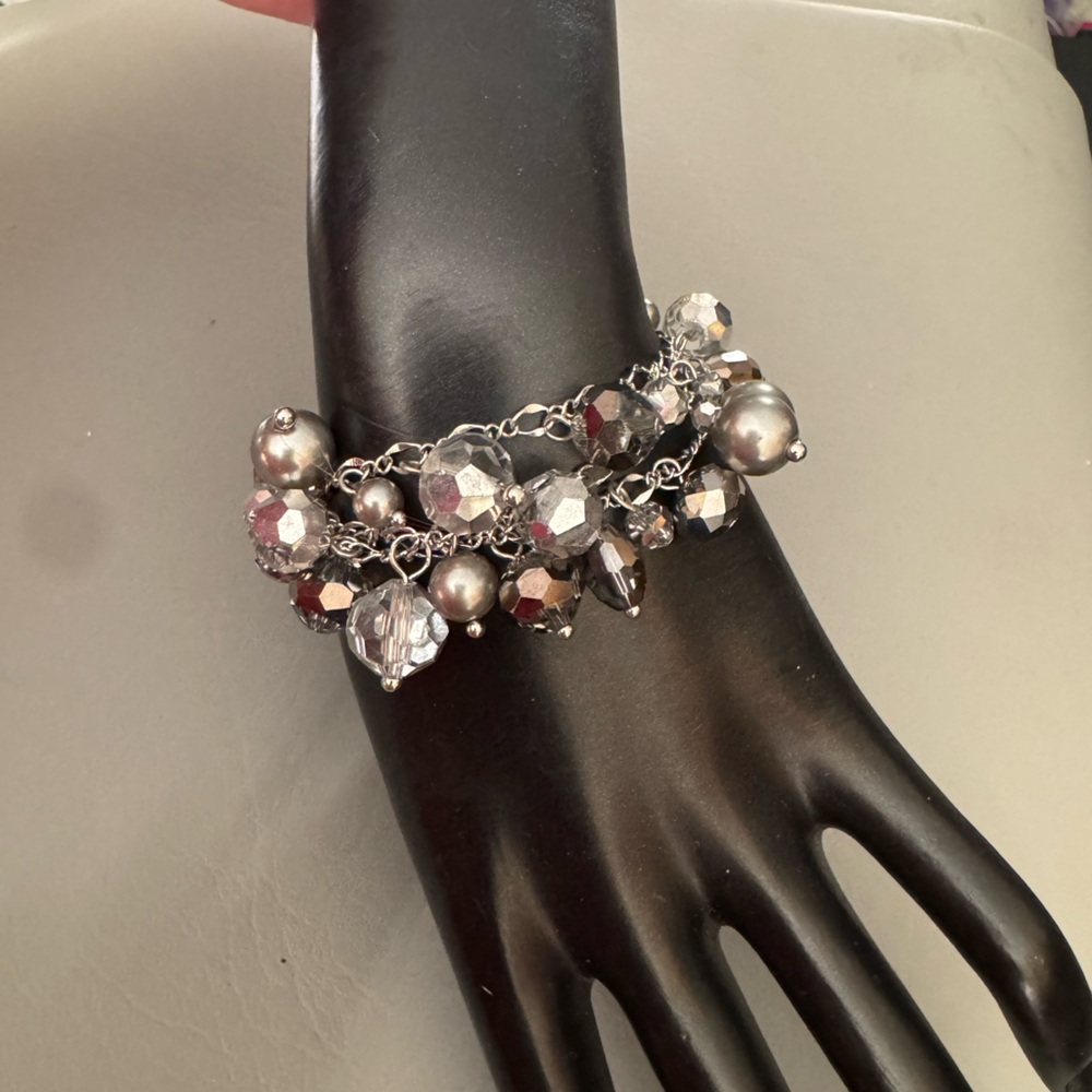 White House Black Market Crystal & Pearl Bracelet